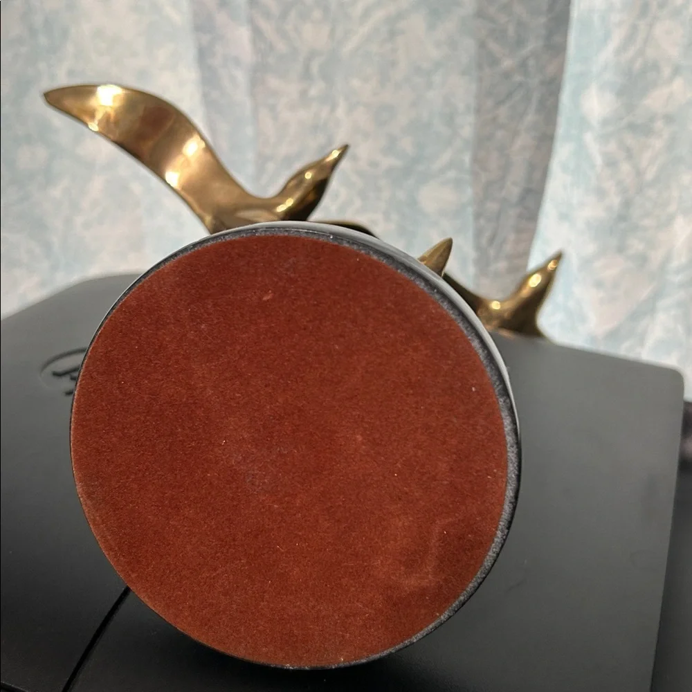 Artistic Gold Bird Sculpture brass on marble stand - Picture 4 of 4